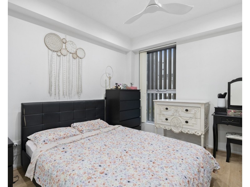 303/120 James Ruse Drive, Rosehill NSW 2142