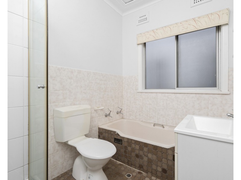 25 Yeend Street, Merrylands NSW 2160