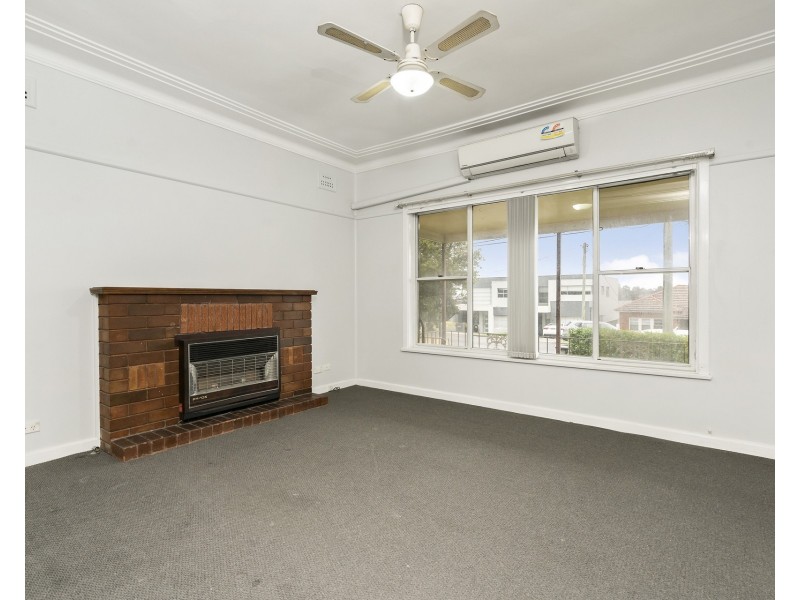 25 Yeend Street, Merrylands NSW 2160