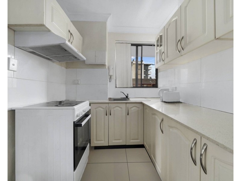 15/42 Copeland Street, Liverpool NSW 2170