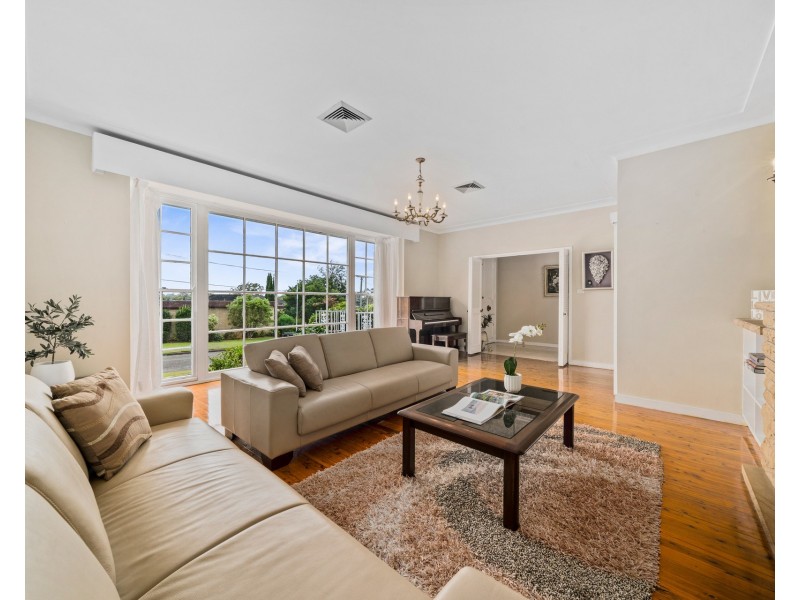 18 Regency Court, Oatlands NSW 2117