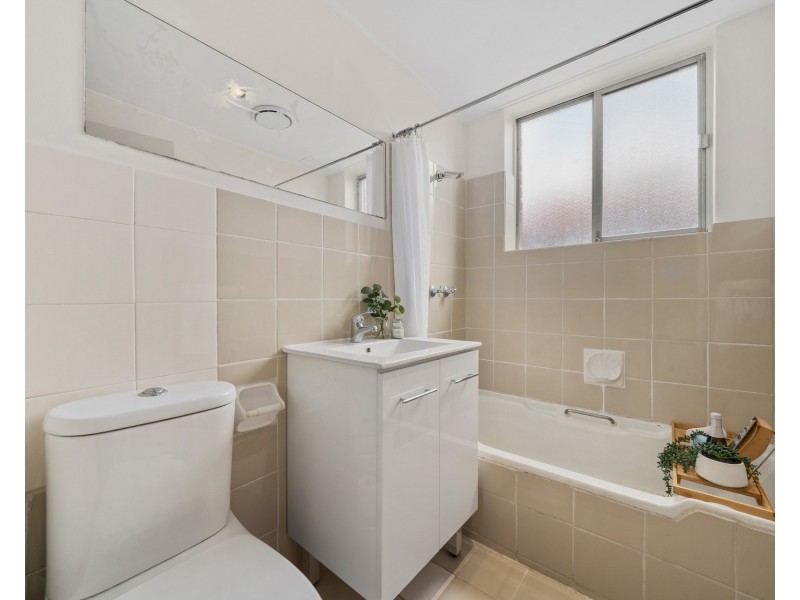 8/8 Allen Street, Harris Park NSW 2150