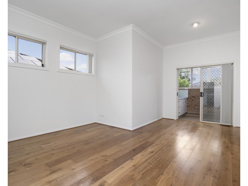 6a Austral Avenue, Westmead NSW 2145