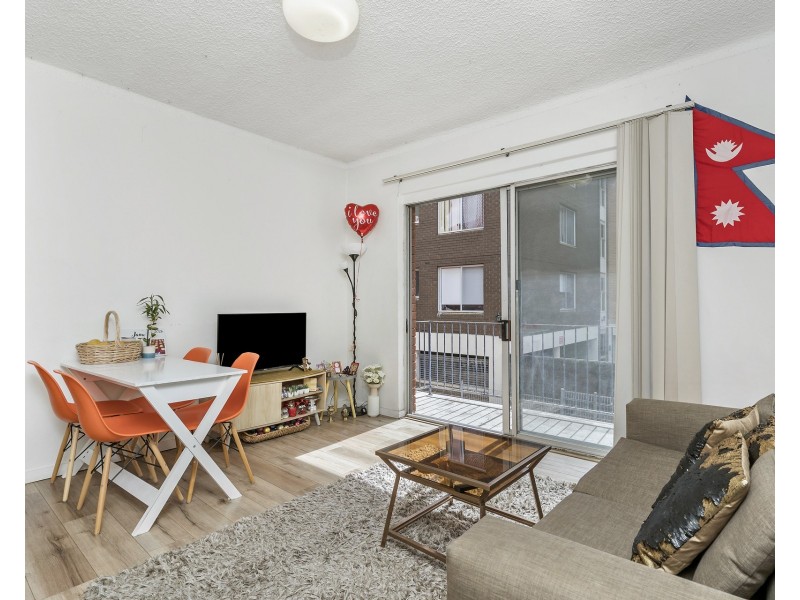 2/9 Allen Street, Harris Park NSW 2150