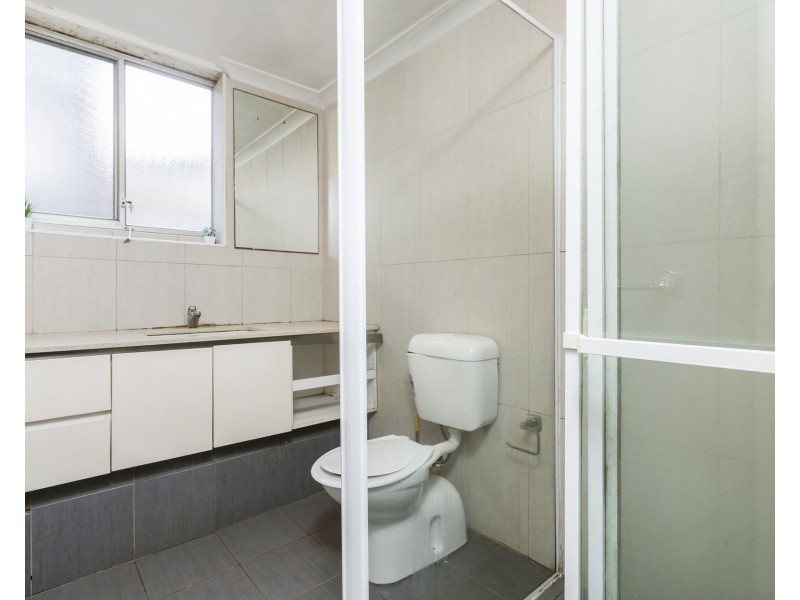 2/9 Allen Street, Harris Park NSW 2150