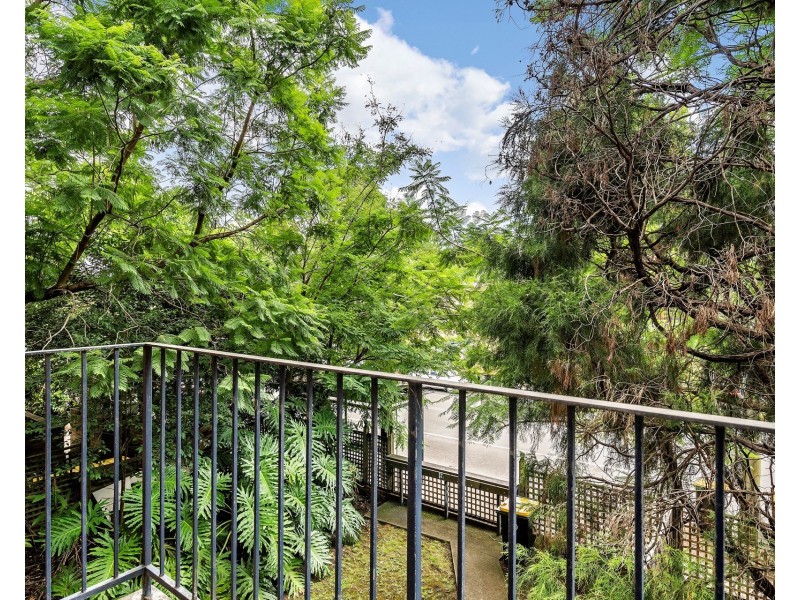 2/9 Allen Street, Harris Park NSW 2150