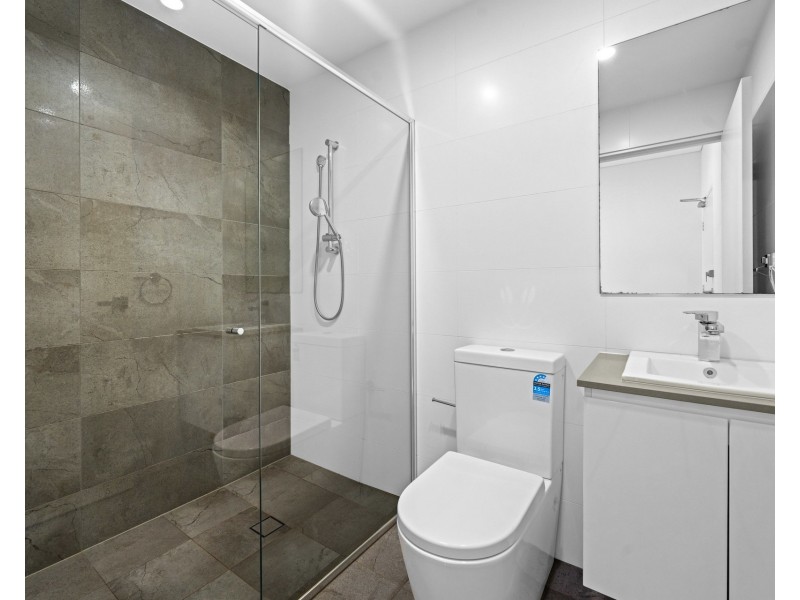 1/2 Patricia Street, Mays Hill NSW 2145