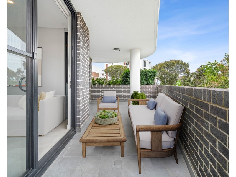 1/2 Patricia Street, Mays Hill NSW 2145