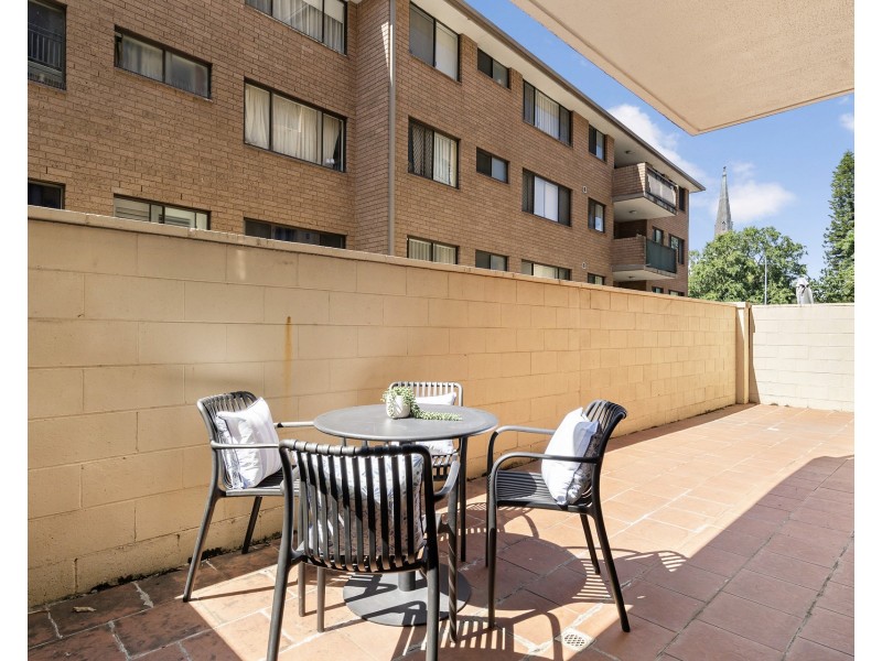 1/18 Sorrell Street, Parramatta NSW 2150