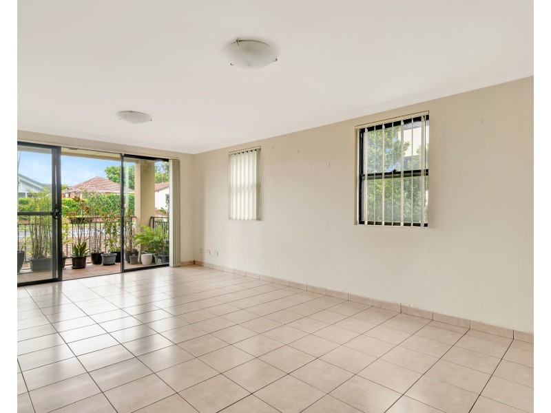 27/12 Murray Street, Northmead NSW 2152