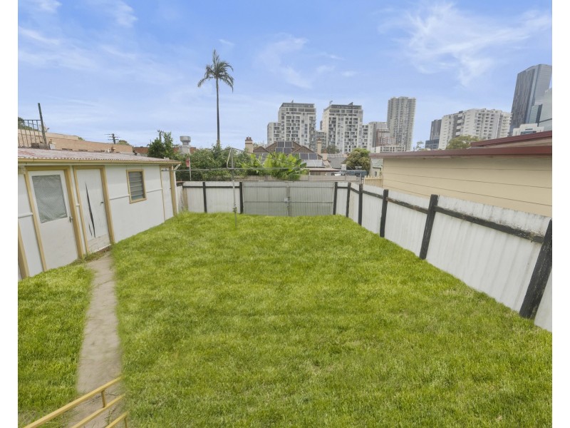 1 Albion Street, Harris Park NSW 2150