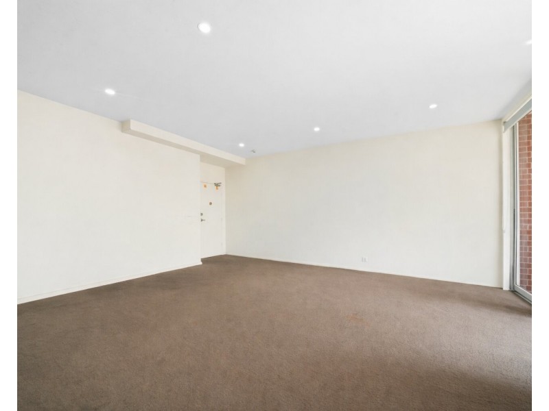 18/140 Good Street, Harris Park NSW 2150