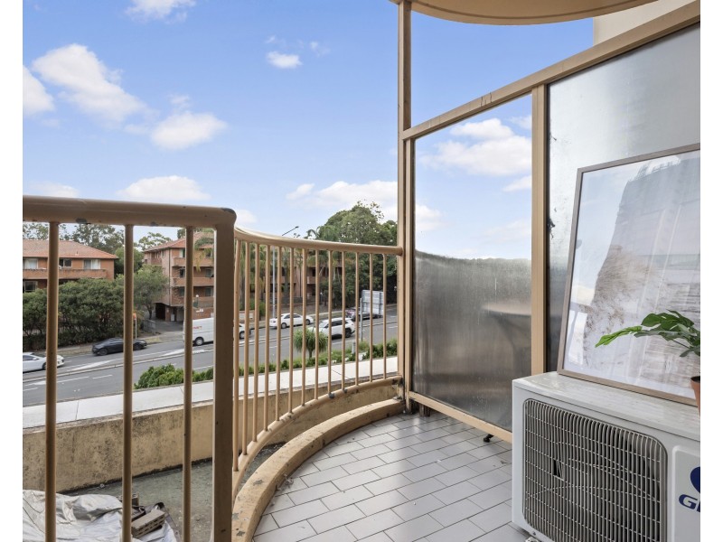 15/22-32 Great Western Highway, Parramatta NSW 2150