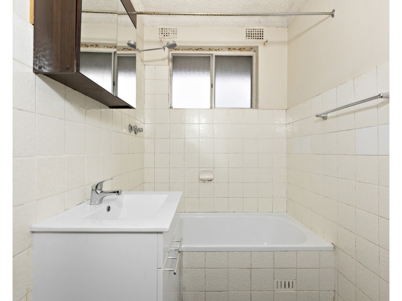 11/17 Alice Street, Harris Park NSW 2150