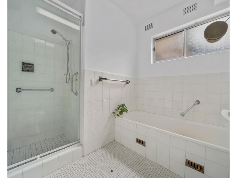 7/19-25 Cambridge Street, Gladesville NSW 2111