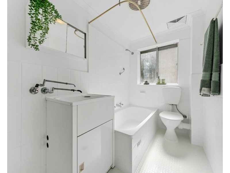 2/20 Pennant Hills Road, North Parramatta NSW 2151