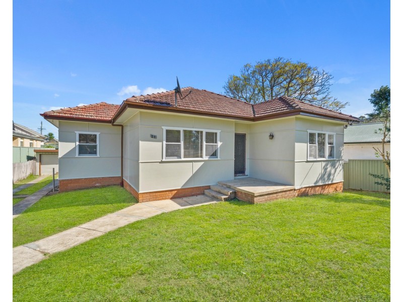 21 Trenton Road, Guildford NSW 2161