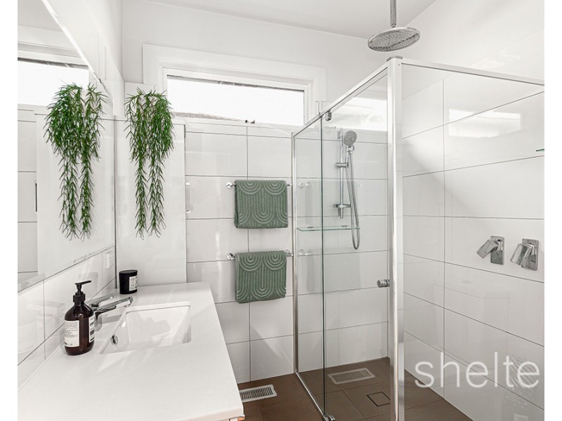 13 Gloucester Road, Ashburton VIC 3147