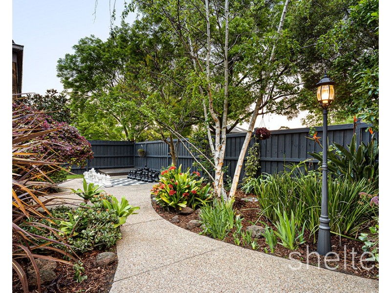 13 Gloucester Road, Ashburton VIC 3147