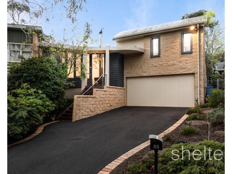 35 Great Valley Road, Glen Iris VIC 3146