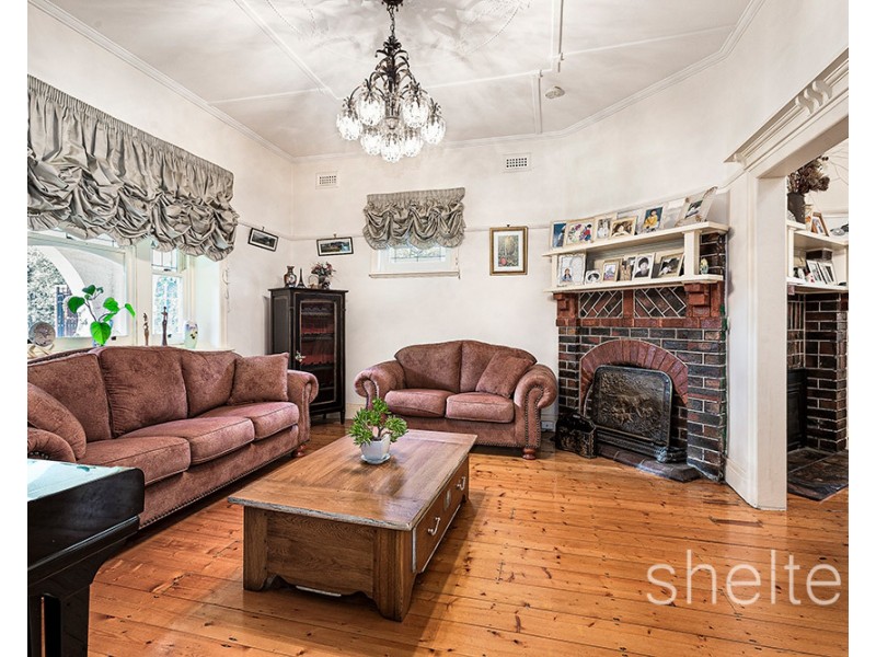 55 Park Road, Glen Iris VIC 3146