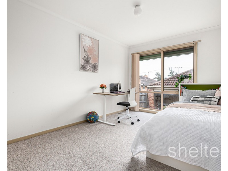 2/20 Winbirra Parade, Ashwood VIC 3147