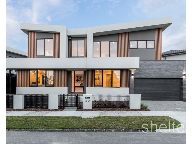 42 St Georges Crescent, Ashburton VIC 3147
