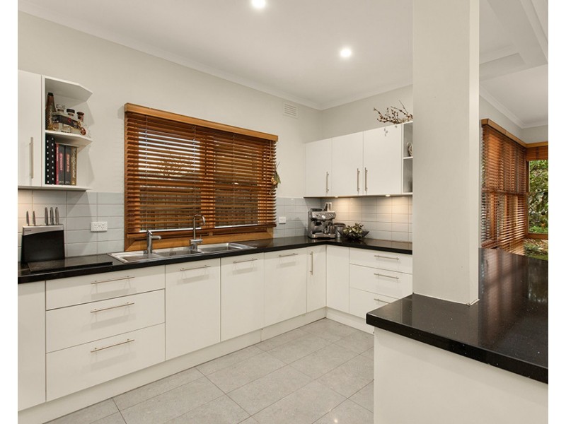 5 Anfield Court, Malvern East VIC 3145