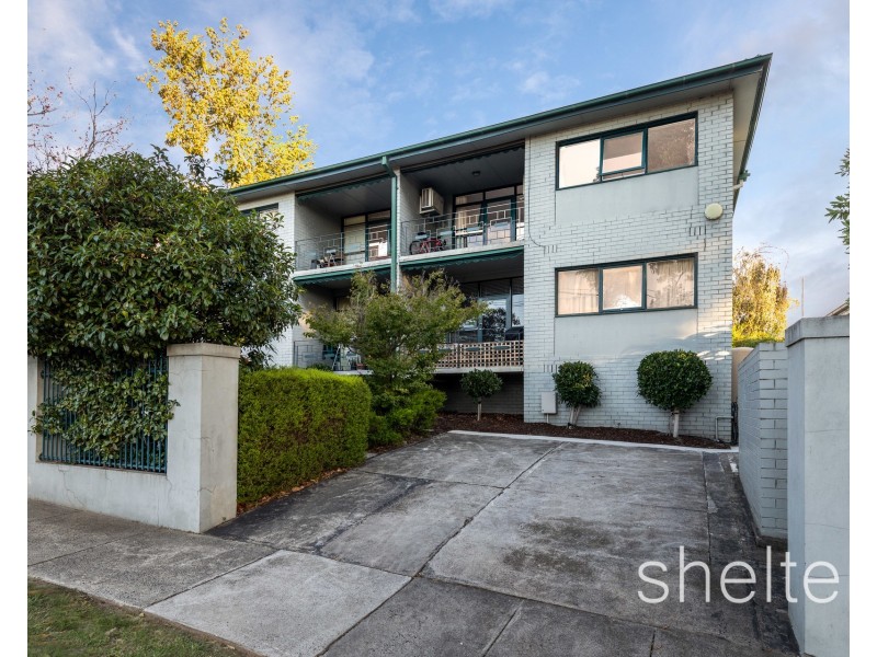 10/10 Nash Street, Glen Iris VIC 3146