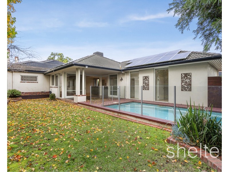 24 Highgate Grove, Ashburton VIC 3147