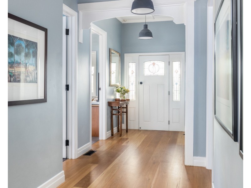 25 Martin Road, Glen Iris VIC 3146