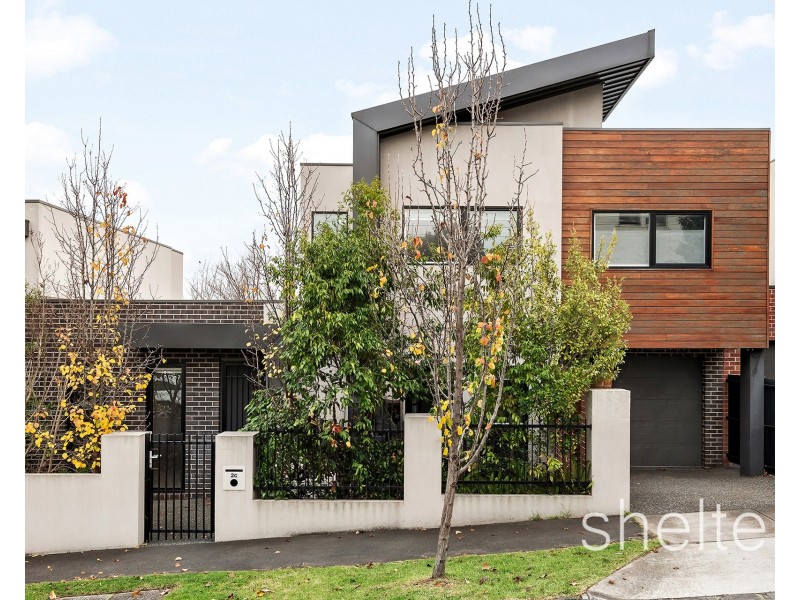 2C Staughton Road, Camberwell VIC 3124