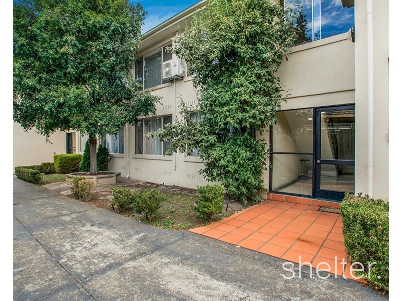 6/67 Coorigil Road, Carnegie VIC 3163
