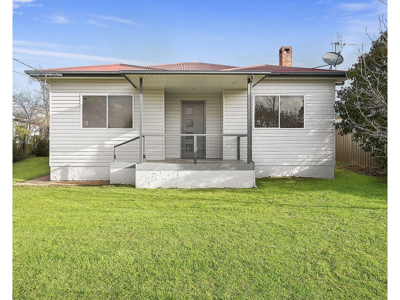 17 Madeira Road, Mudgee NSW 2850