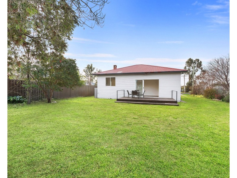 17 Madeira Road, Mudgee NSW 2850