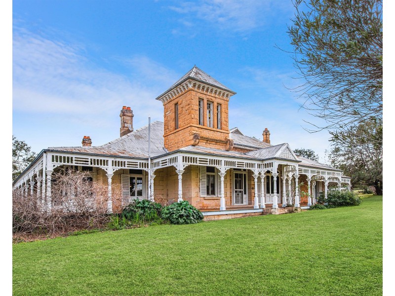 “Pine Ridge” Narangarie Road, Dunedoo NSW 2844