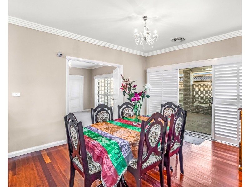 32 Moonstone Drive, Orange NSW 2800