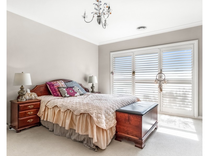 32 Moonstone Drive, Orange NSW 2800