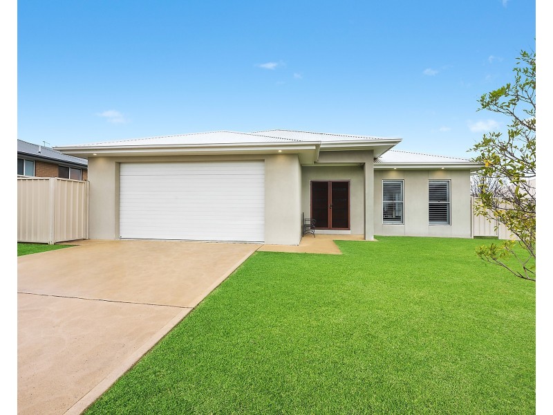 16 Kellett Drive, Mudgee NSW 2850