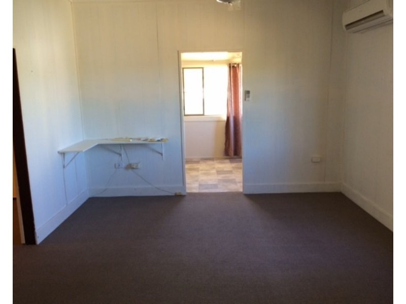 19 Strathmore Street, Collinsville QLD 4804