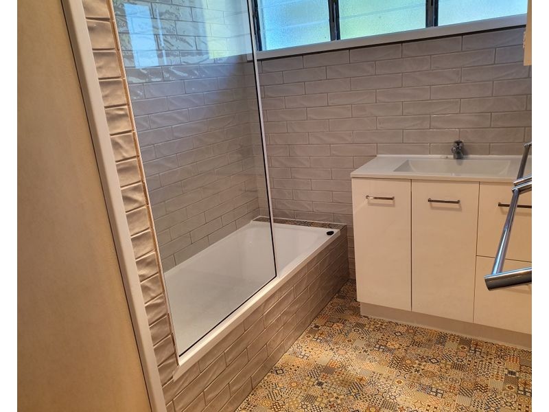 5 Murphy Street, Collinsville QLD 4804