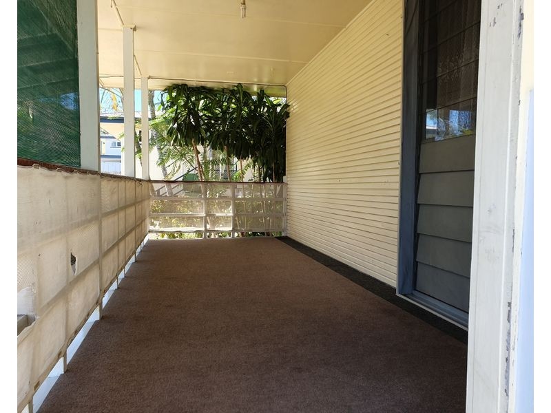 5 Murphy Street, Collinsville QLD 4804