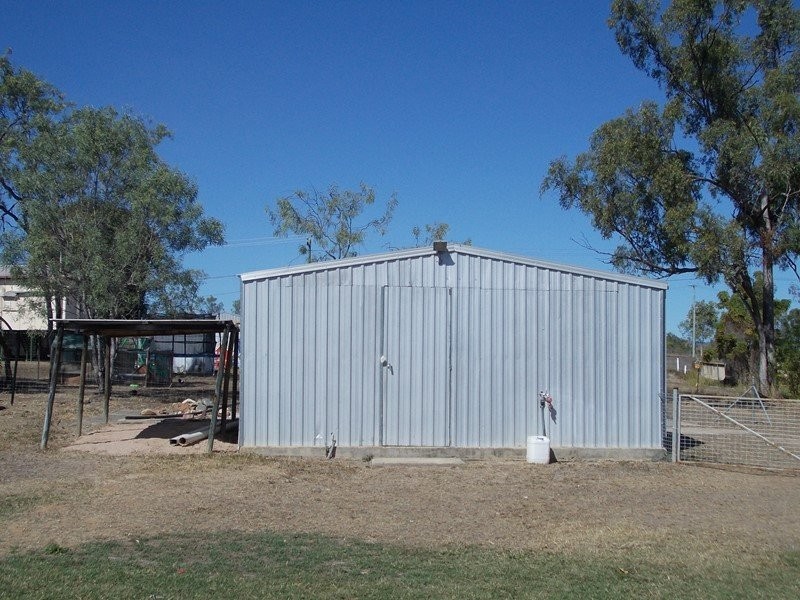 6 Davidson Street, Collinsville QLD 4804