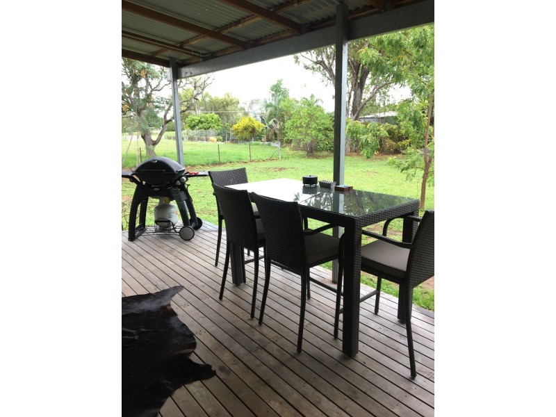 5 Doonan Street, Collinsville QLD 4804