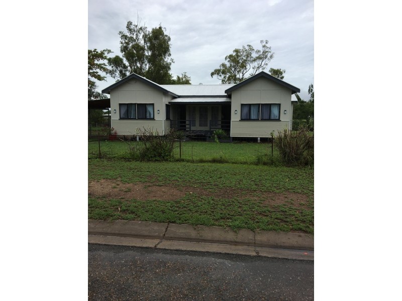 5 Doonan Street, Collinsville QLD 4804