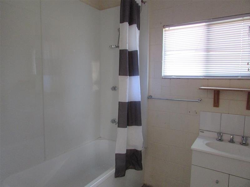 13 Cowan Lane, Bowen QLD 4805