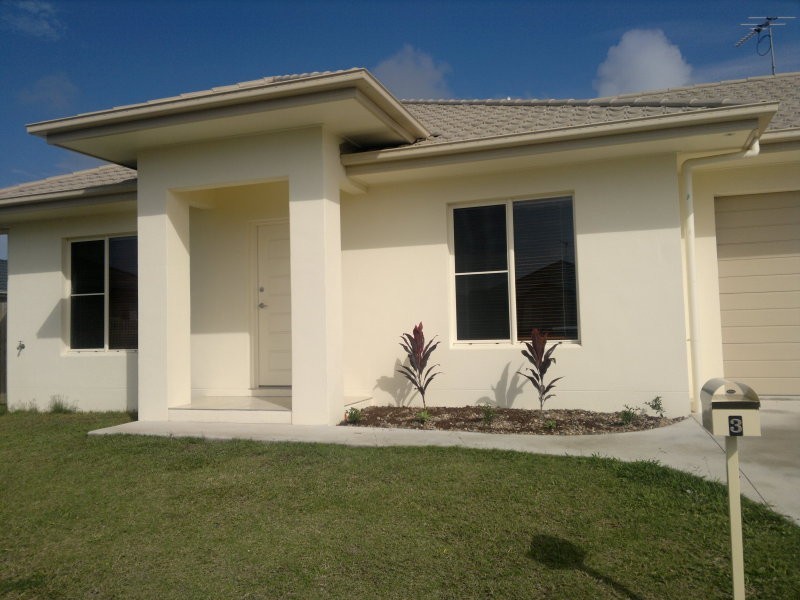 32 Seabreeze Crescent, Bowen QLD 4805