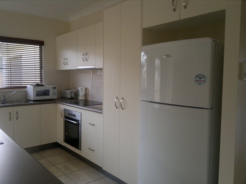 32 Seabreeze Crescent, Bowen QLD 4805