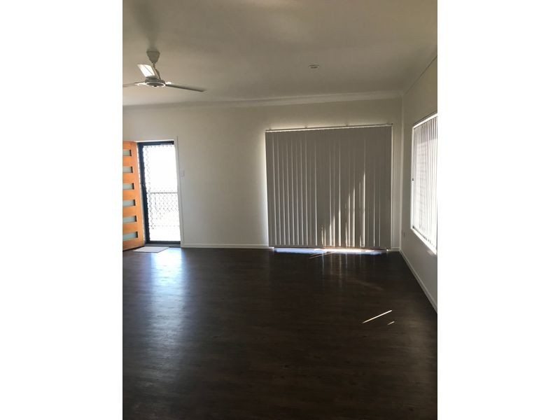 9 Baker Street, Bowen QLD 4805