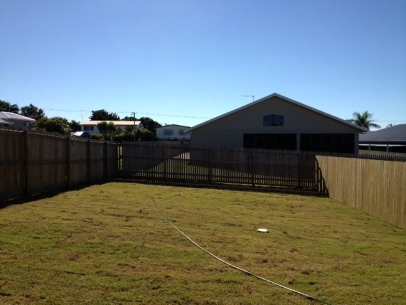 1/14 Reynolds Street, Bowen QLD 4805